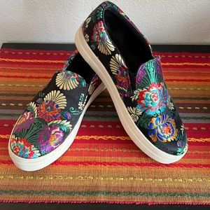Brash women's Black Satin Floral slip-on sneakers